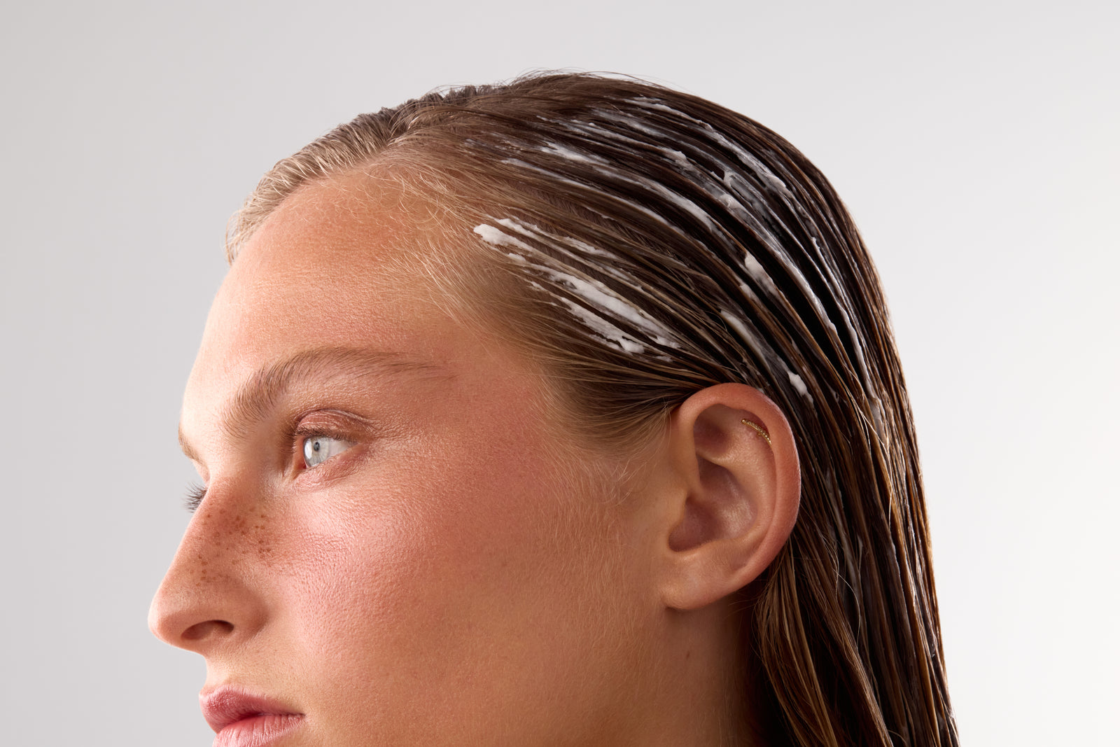 THE WET-HAIR ESSENTIAL